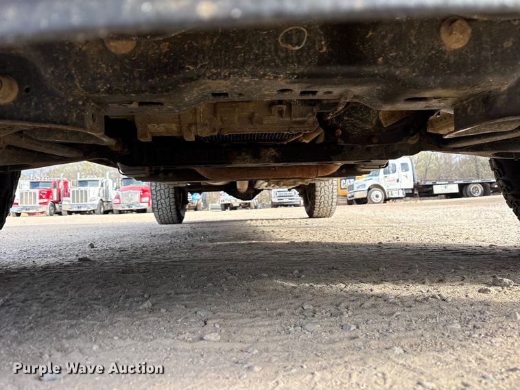 image for item ES8631 2017 Ford F150 XL Crew Cab pickup truck