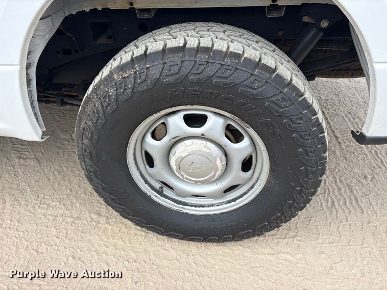 image for item ES8631 2017 Ford F150 XL Crew Cab pickup truck