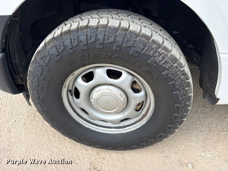 image for item ES8631 2017 Ford F150 XL Crew Cab pickup truck