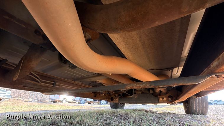 image for item ET1178 2004 GMC Sierra 1500 Ext. Cab pickup truck