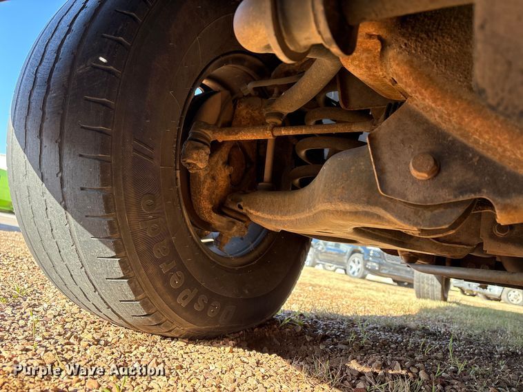 image for item ET1178 2004 GMC Sierra 1500 Ext. Cab pickup truck