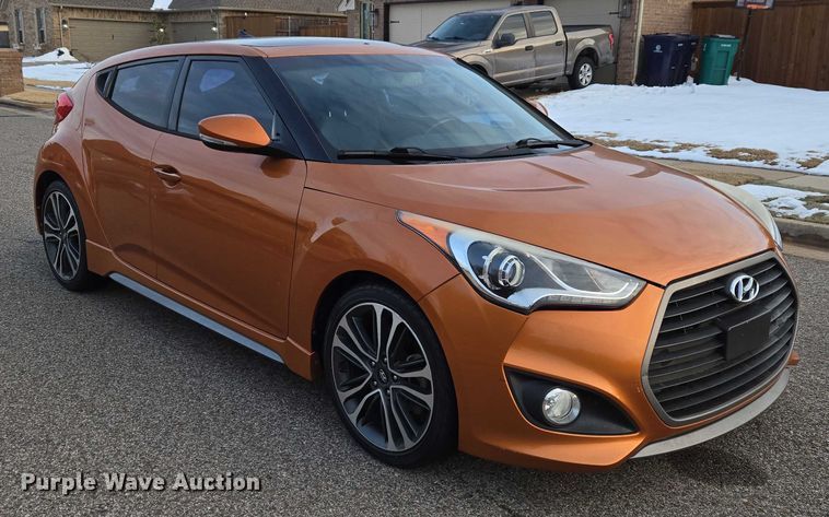 image for item ET1236 2016 Hyundai Veloster Turbo 