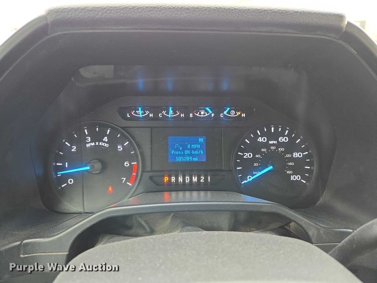 image for item ET1293 2017 Ford F250 Super Duty pickup truck