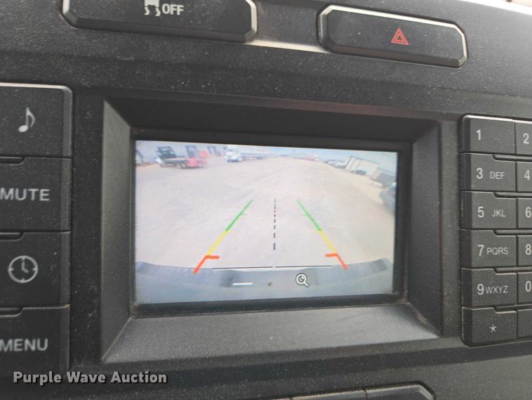 image for item ET1293 2017 Ford F250 Super Duty pickup truck