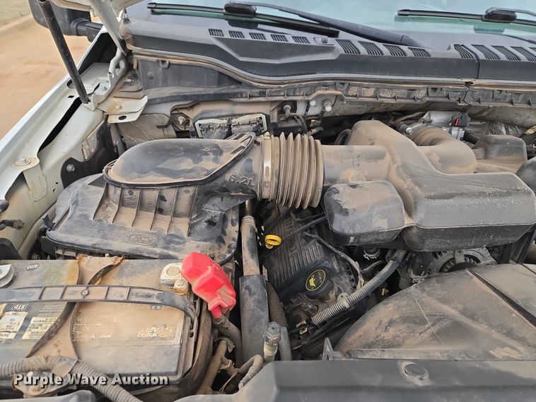 image for item ET1293 2017 Ford F250 Super Duty pickup truck