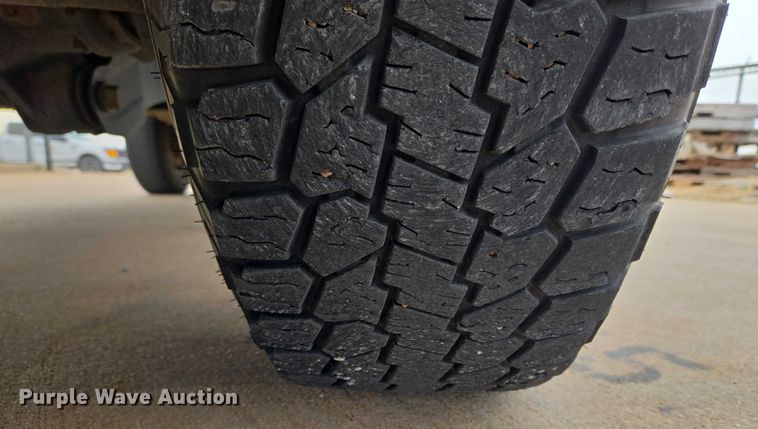 image for item ET1293 2017 Ford F250 Super Duty pickup truck