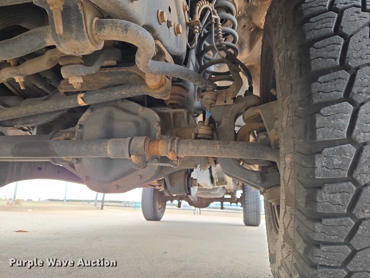 image for item ET1293 2017 Ford F250 Super Duty pickup truck