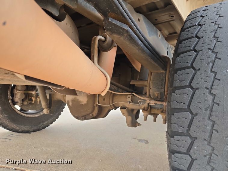 image for item ET1293 2017 Ford F250 Super Duty pickup truck