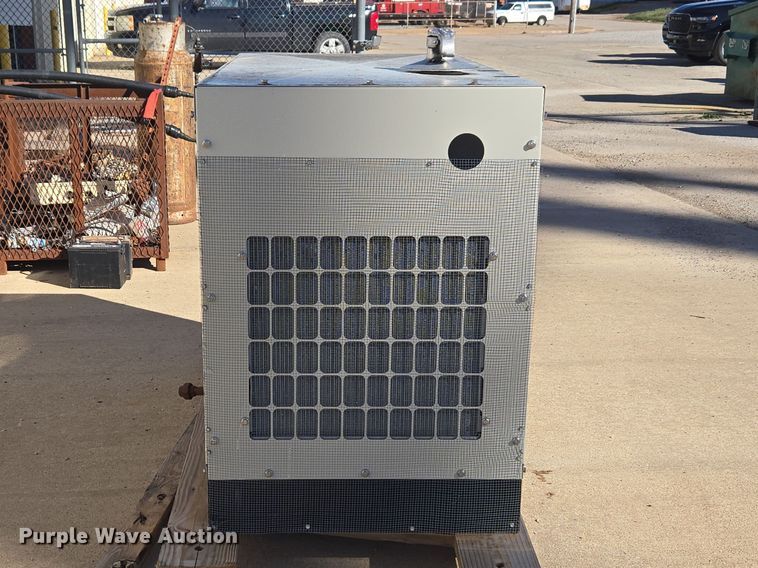 image for item ET1338 Cummins Power Generation GGMB-1408154 generator