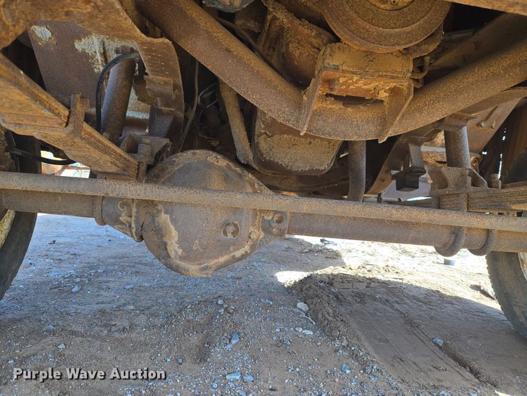 image for item ET1346 1961 Chevrolet Apache 10 pickup truck