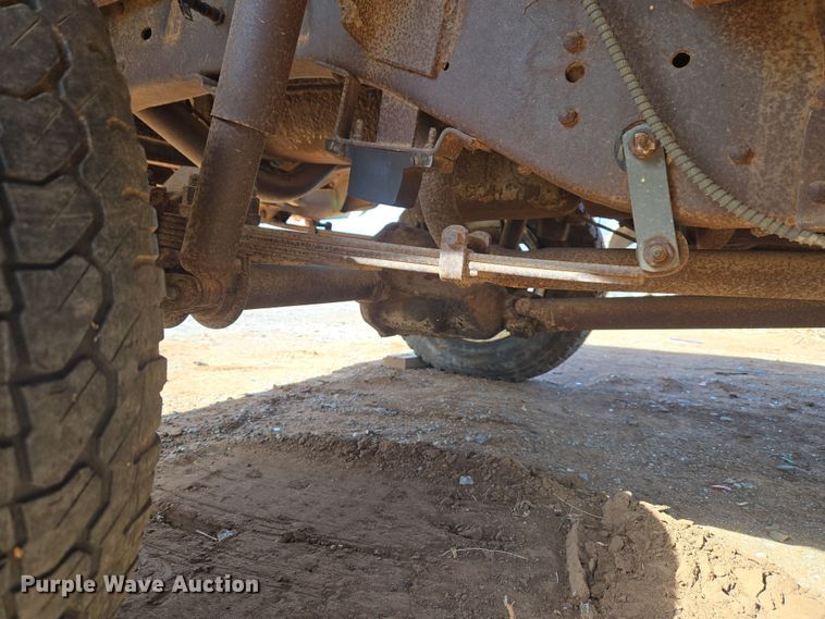 image for item ET1346 1961 Chevrolet Apache 10 pickup truck