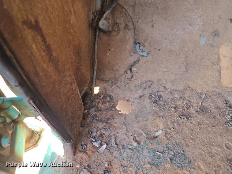 image for item ET1346 1961 Chevrolet Apache 10 pickup truck