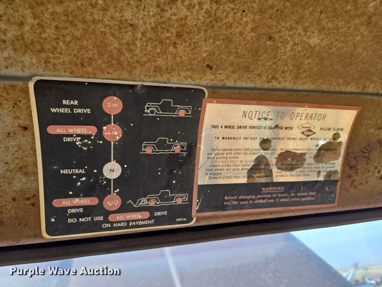 image for item ET1346 1961 Chevrolet Apache 10 pickup truck