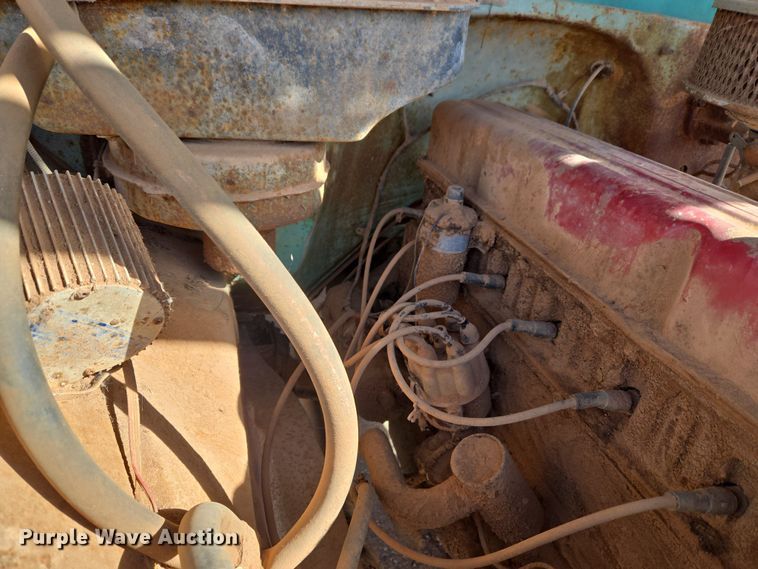 image for item ET1346 1961 Chevrolet Apache 10 pickup truck