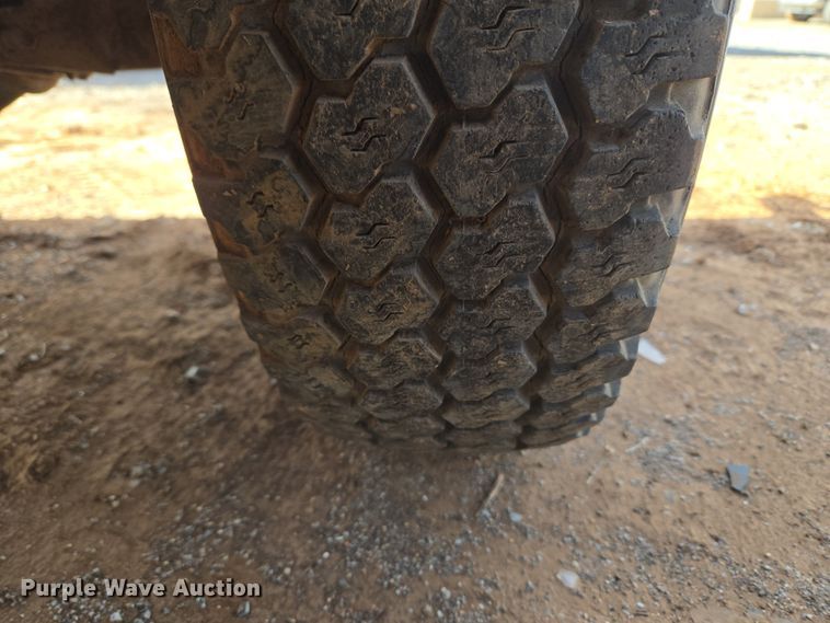 image for item ET1346 1961 Chevrolet Apache 10 pickup truck