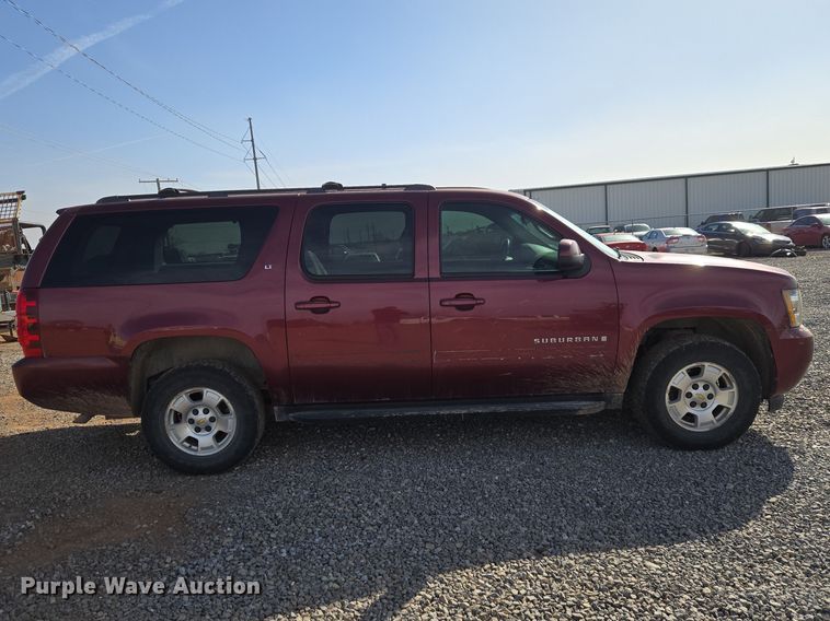 image for item ET1347 2009 Chevrolet Suburban SUV