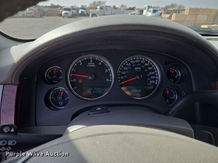 image for item ET1347 2009 Chevrolet Suburban SUV