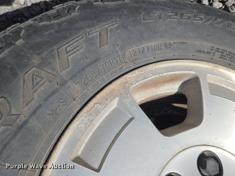 image for item ET1347 2009 Chevrolet Suburban SUV