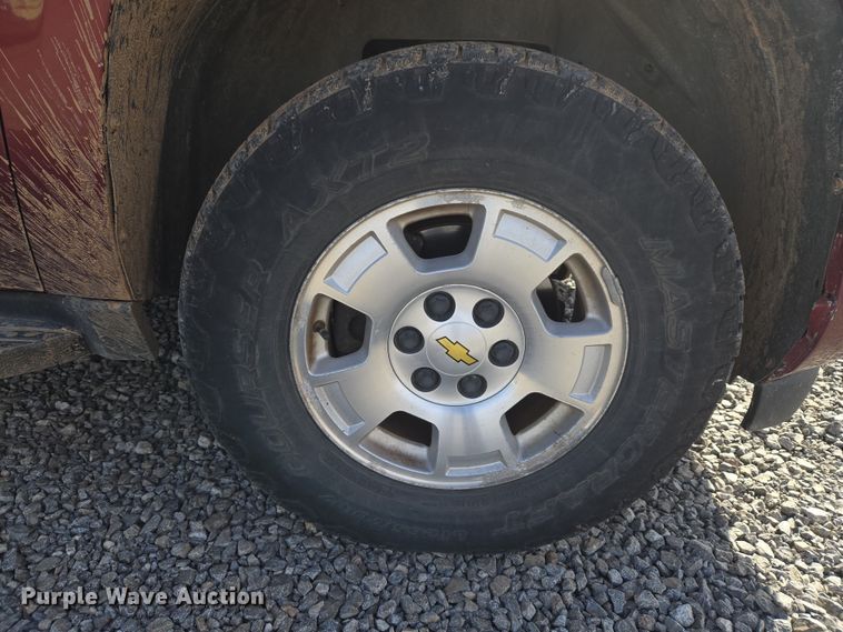 image for item ET1347 2009 Chevrolet Suburban SUV