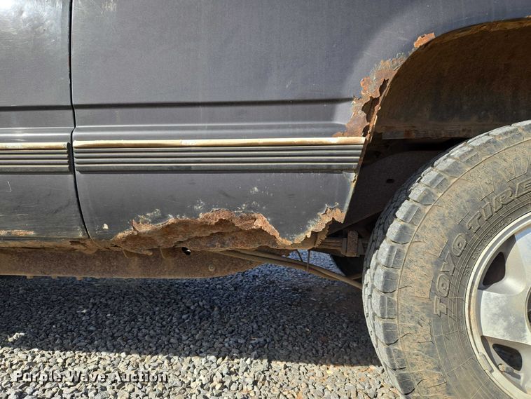 image for item ET1348 1992 Chevrolet Blazer SUV