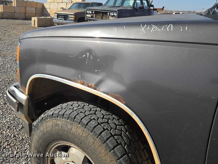 image for item ET1348 1992 Chevrolet Blazer SUV