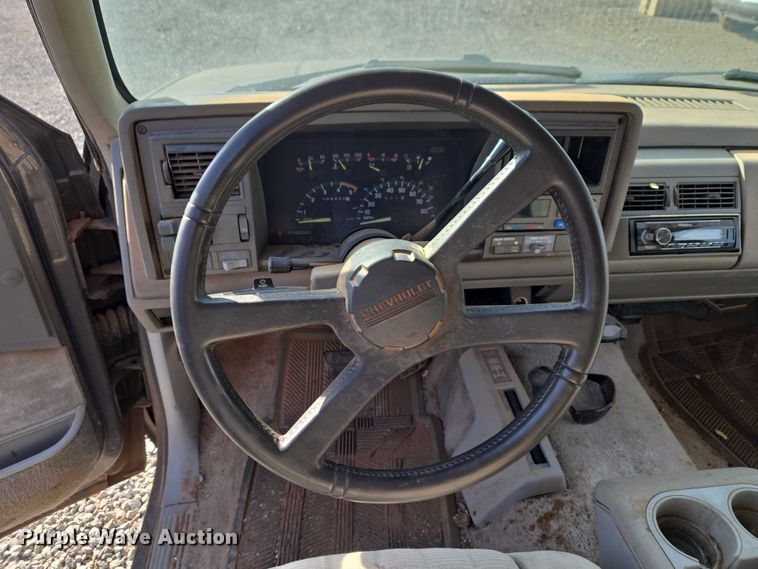 image for item ET1348 1992 Chevrolet Blazer SUV