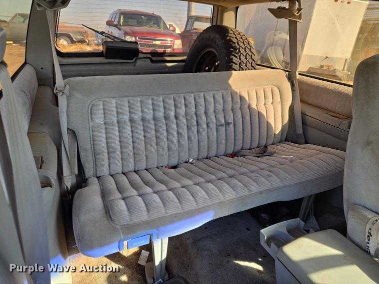 image for item ET1348 1992 Chevrolet Blazer SUV