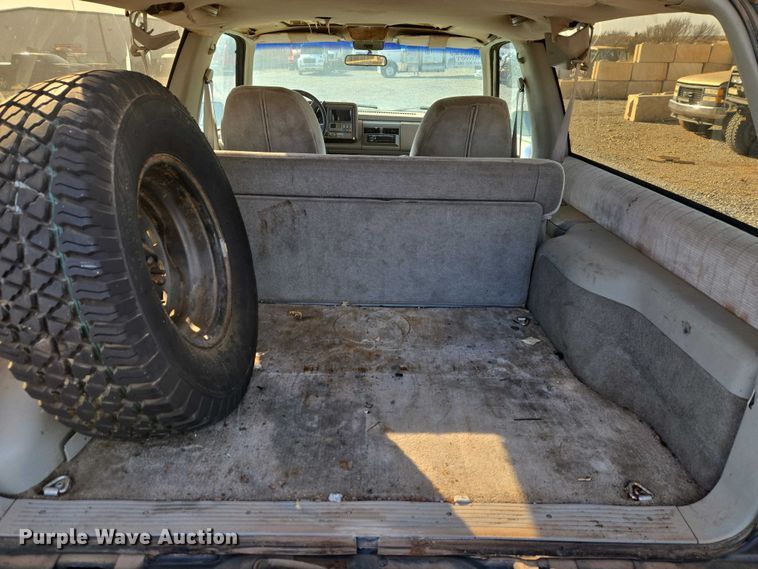 image for item ET1348 1992 Chevrolet Blazer SUV