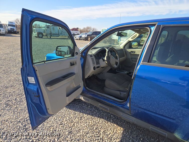 image for item ET1349 2012 Ford Escape SUV