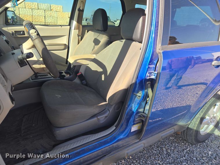 image for item ET1349 2012 Ford Escape SUV