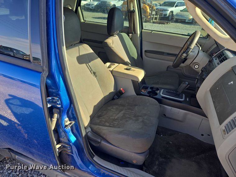 image for item ET1349 2012 Ford Escape SUV