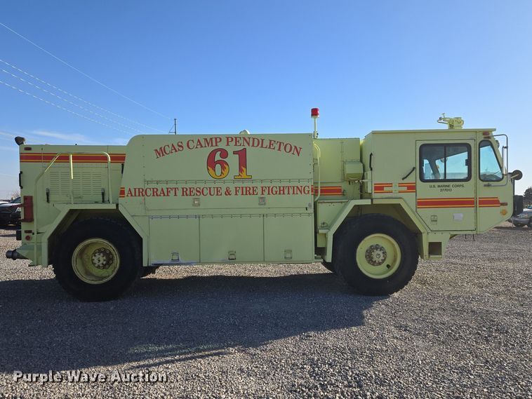 image for item ET1350 1985 Oshkosh Low Tilt pumper fire truck