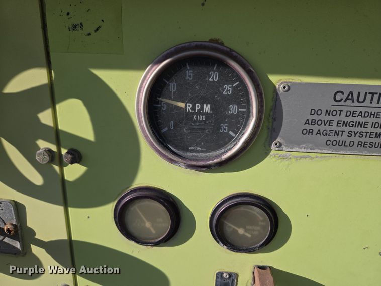 image for item ET1350 1985 Oshkosh Low Tilt pumper fire truck