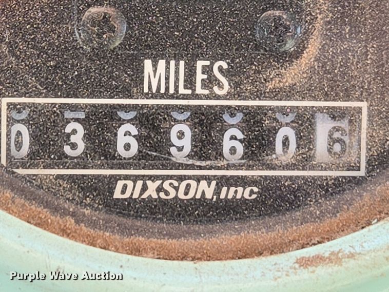 image for item ET1350 1985 Oshkosh Low Tilt pumper fire truck