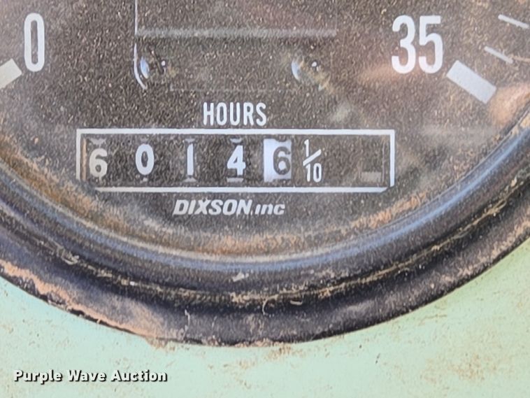 image for item ET1350 1985 Oshkosh Low Tilt pumper fire truck