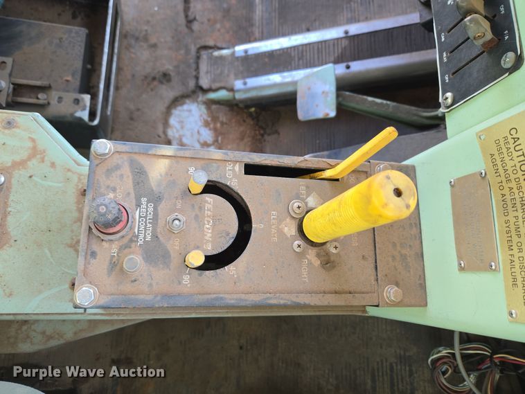 image for item ET1350 1985 Oshkosh Low Tilt pumper fire truck