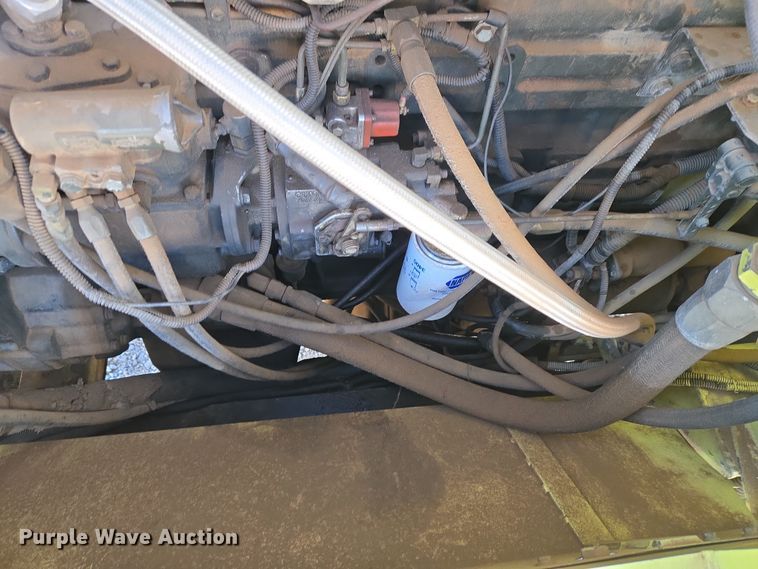 image for item ET1350 1985 Oshkosh Low Tilt pumper fire truck