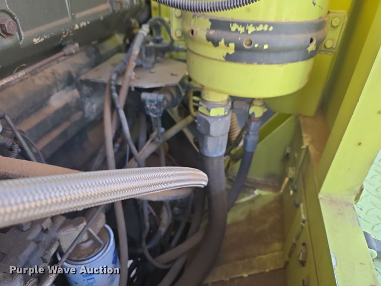 image for item ET1350 1985 Oshkosh Low Tilt pumper fire truck