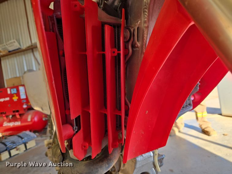 image for item ET1351 2003 Honda CRF450R dirt bike