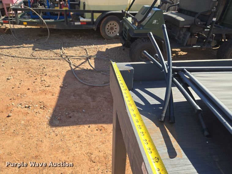 image for item ET1359 (2) tables