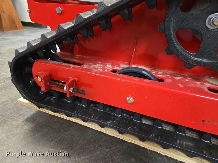 image for item ET1365 Future 800 remote controlled lawn mower