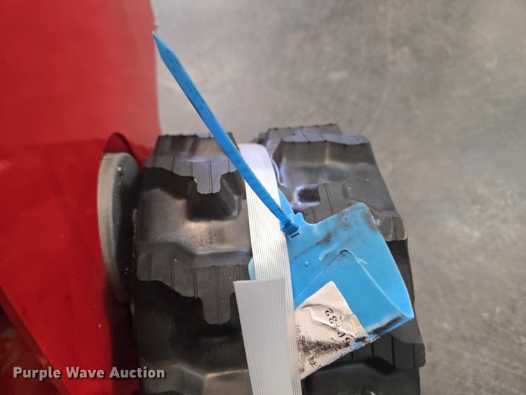 image for item ET1365 Future 800 remote controlled lawn mower