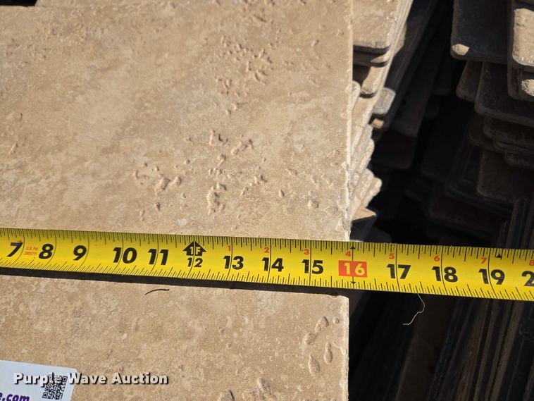 image for item ET1366 (2) pallets of tiles