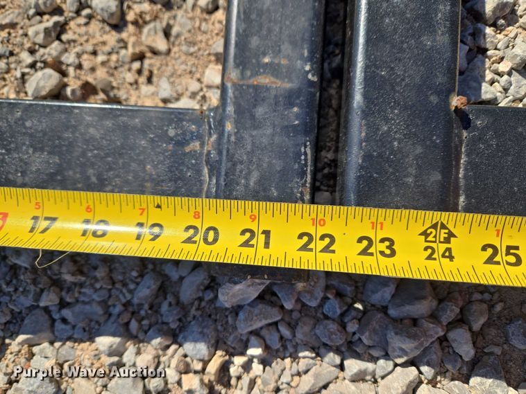 image for item ET1367 (2) trailer ramps