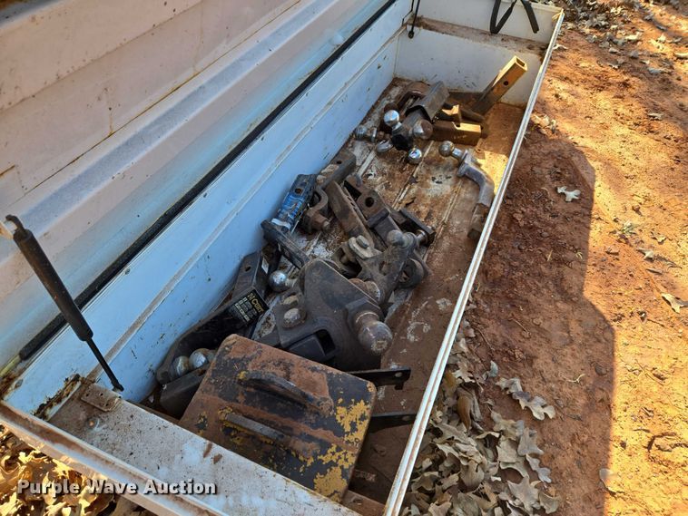 image for item ET1370 Various (5) tool boxes