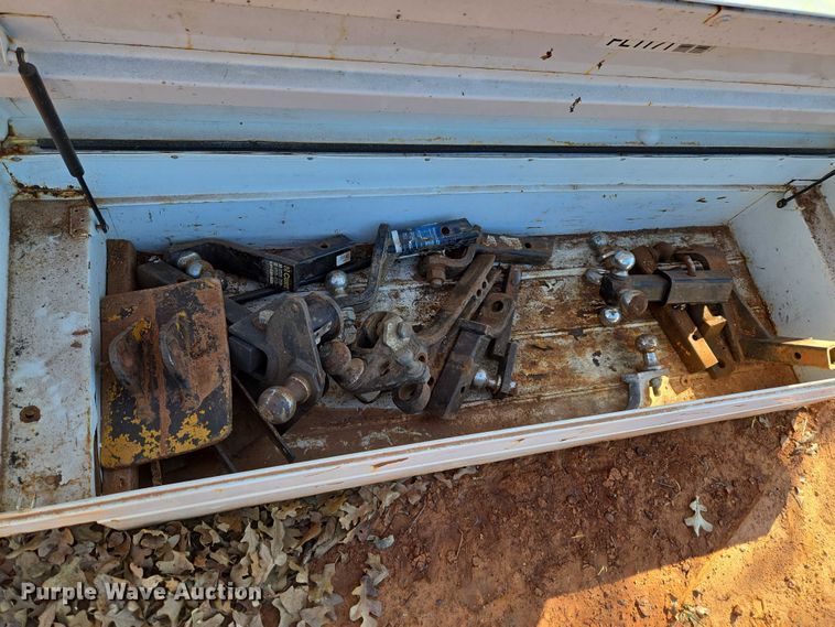 image for item ET1370 Various (5) tool boxes