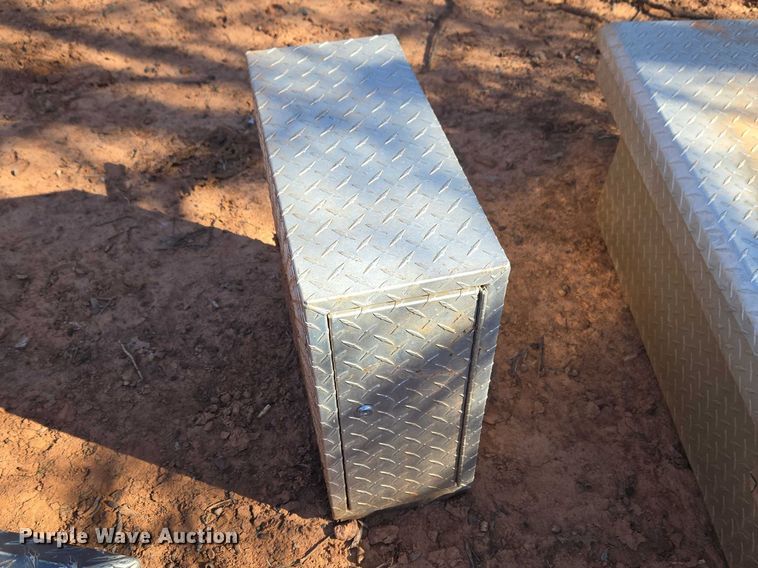 image for item ET1370 Various (5) tool boxes