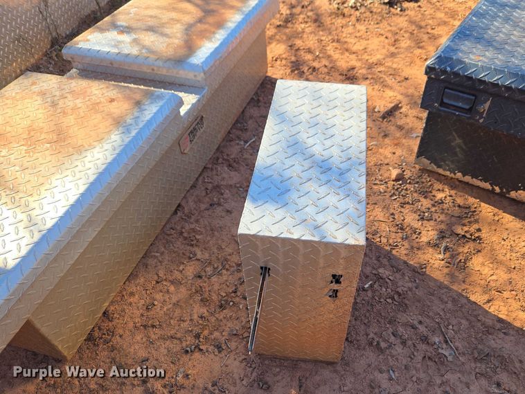 image for item ET1370 Various (5) tool boxes