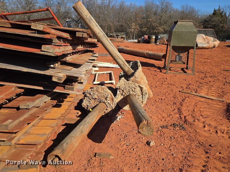 image for item ET1371 Building materials