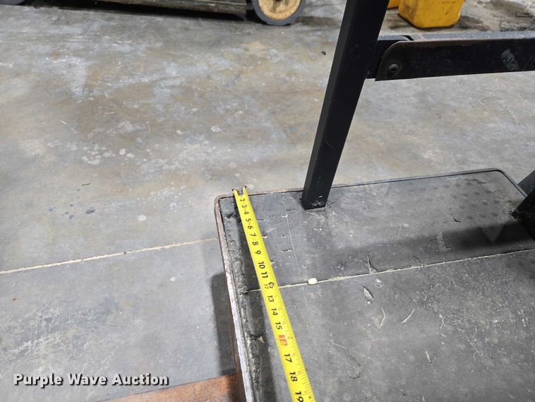 image for item ET1375 Crown SP4050-30 order picker